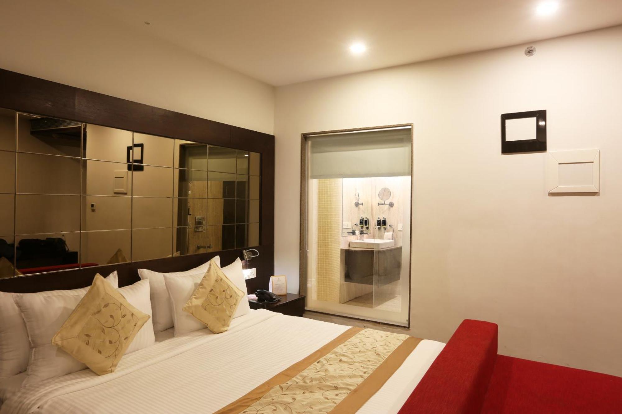 Vesta Grand Central Udaipur Luaran gambar