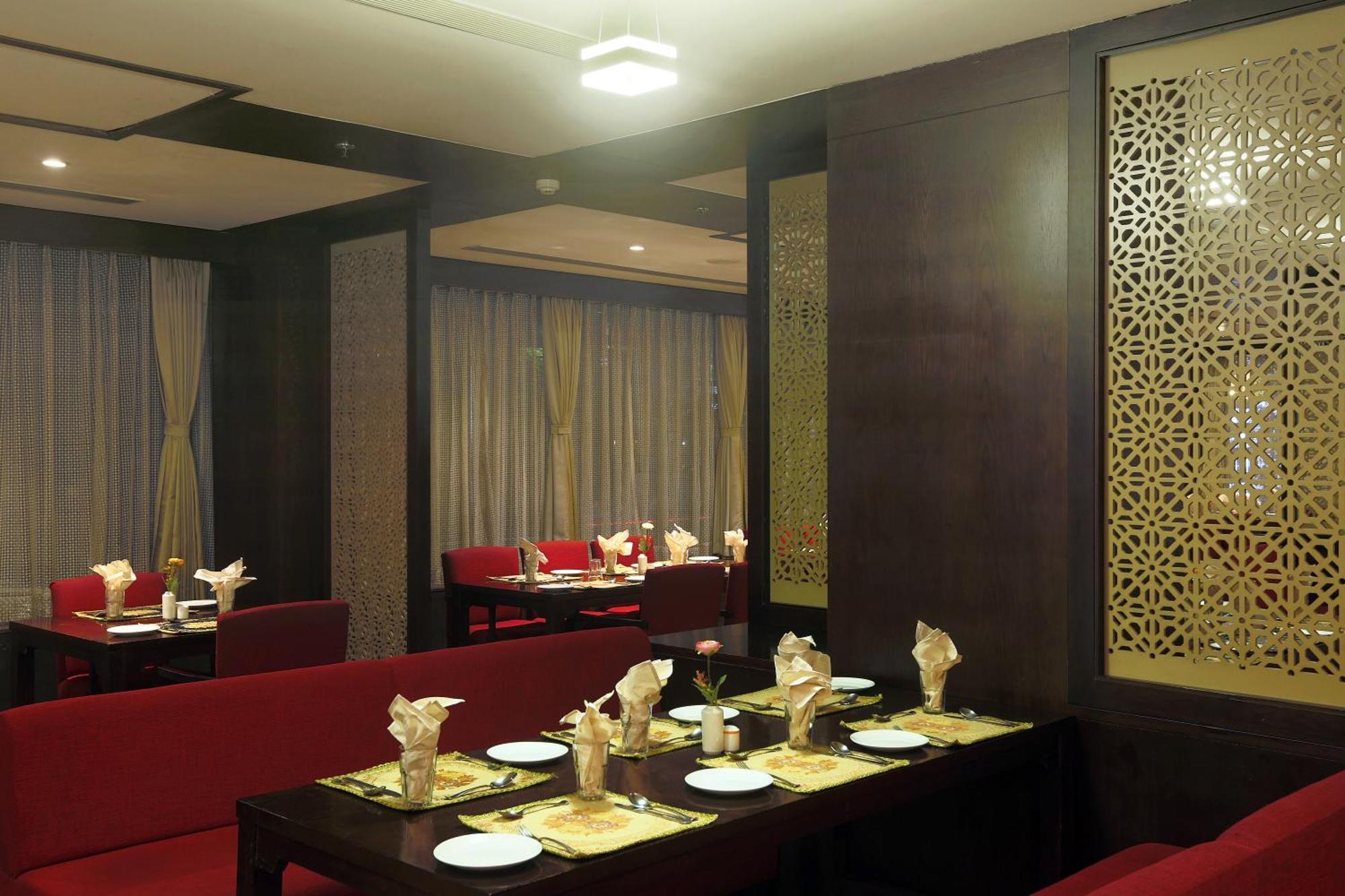 Vesta Grand Central Udaipur Luaran gambar