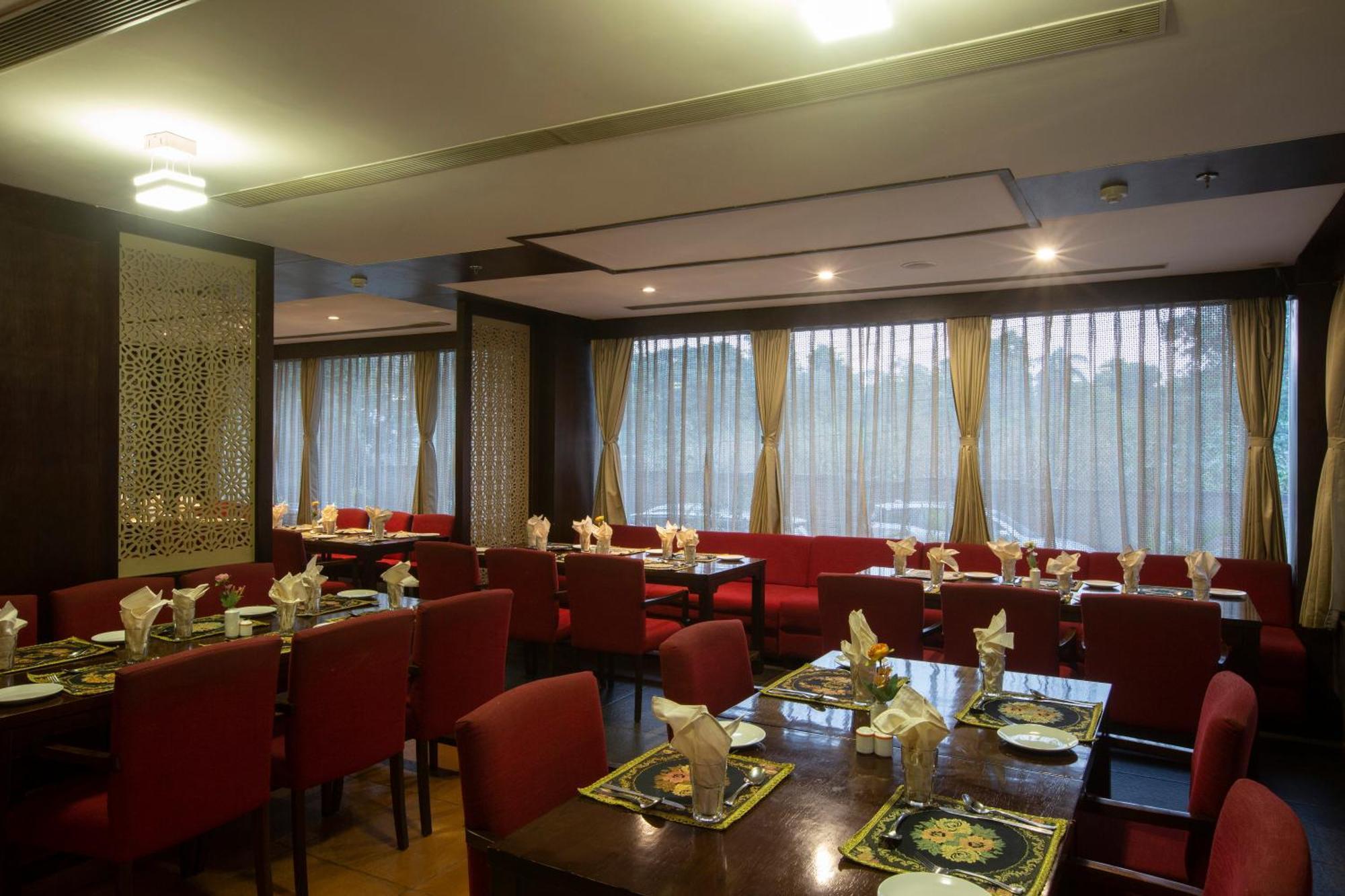 Vesta Grand Central Udaipur Luaran gambar