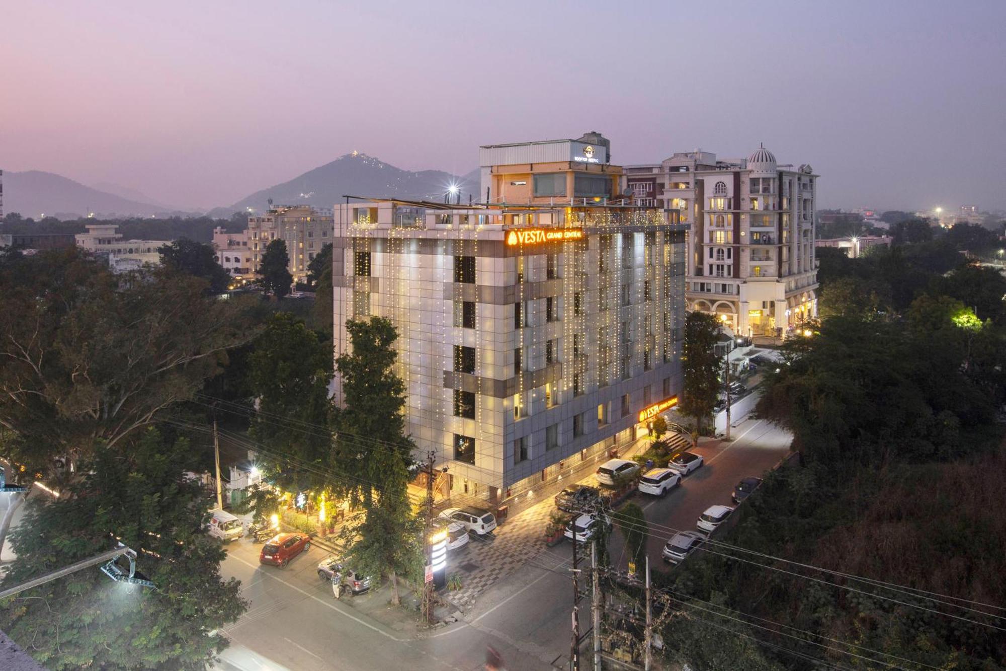 Vesta Grand Central Udaipur Luaran gambar